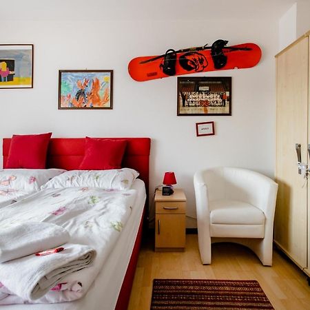 Ruhige Zimmer Im Gruenen Berlin Exteriör bild
