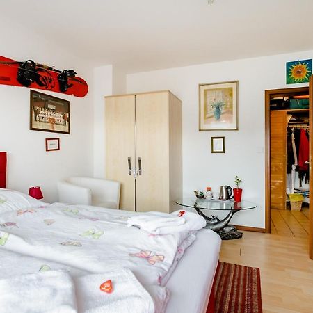 Ruhige Zimmer Im Gruenen Berlin Exteriör bild