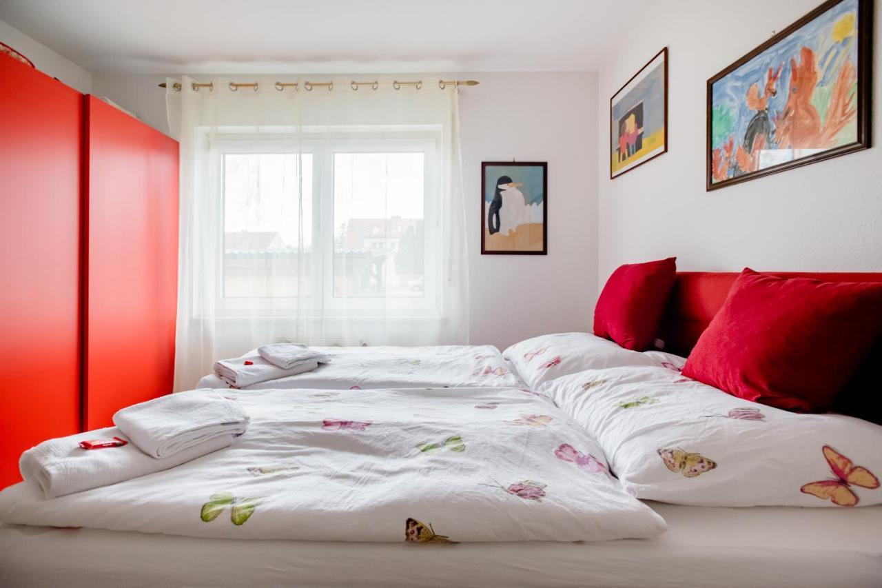 Ruhige Zimmer Im Gruenen Berlin Exteriör bild